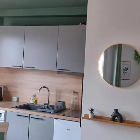 Cosy 2 Pieces Hyper Centre Place De La Breche Niort