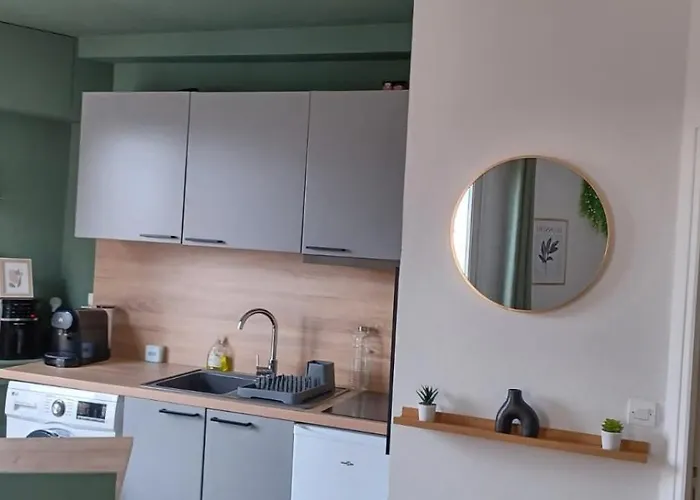 Cosy 2 Pieces Hyper Centre Place De La Breche Niort